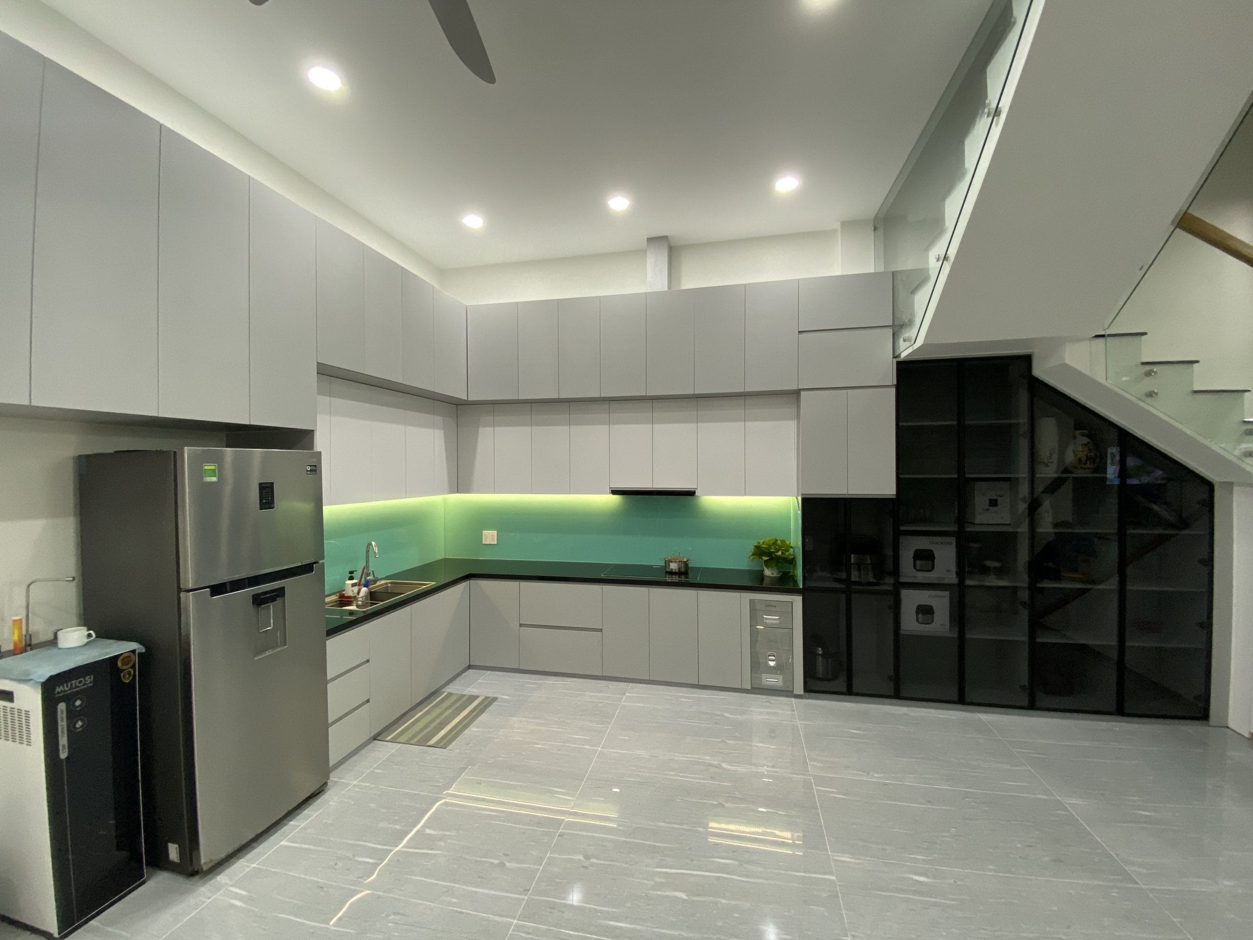 tủ bếp MDF chống ẩm melamine