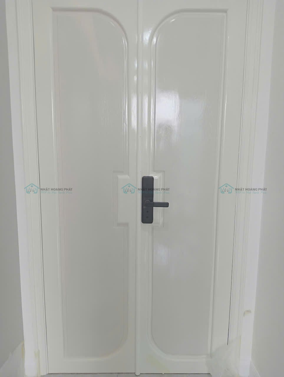 Cửa gỗ Sồi