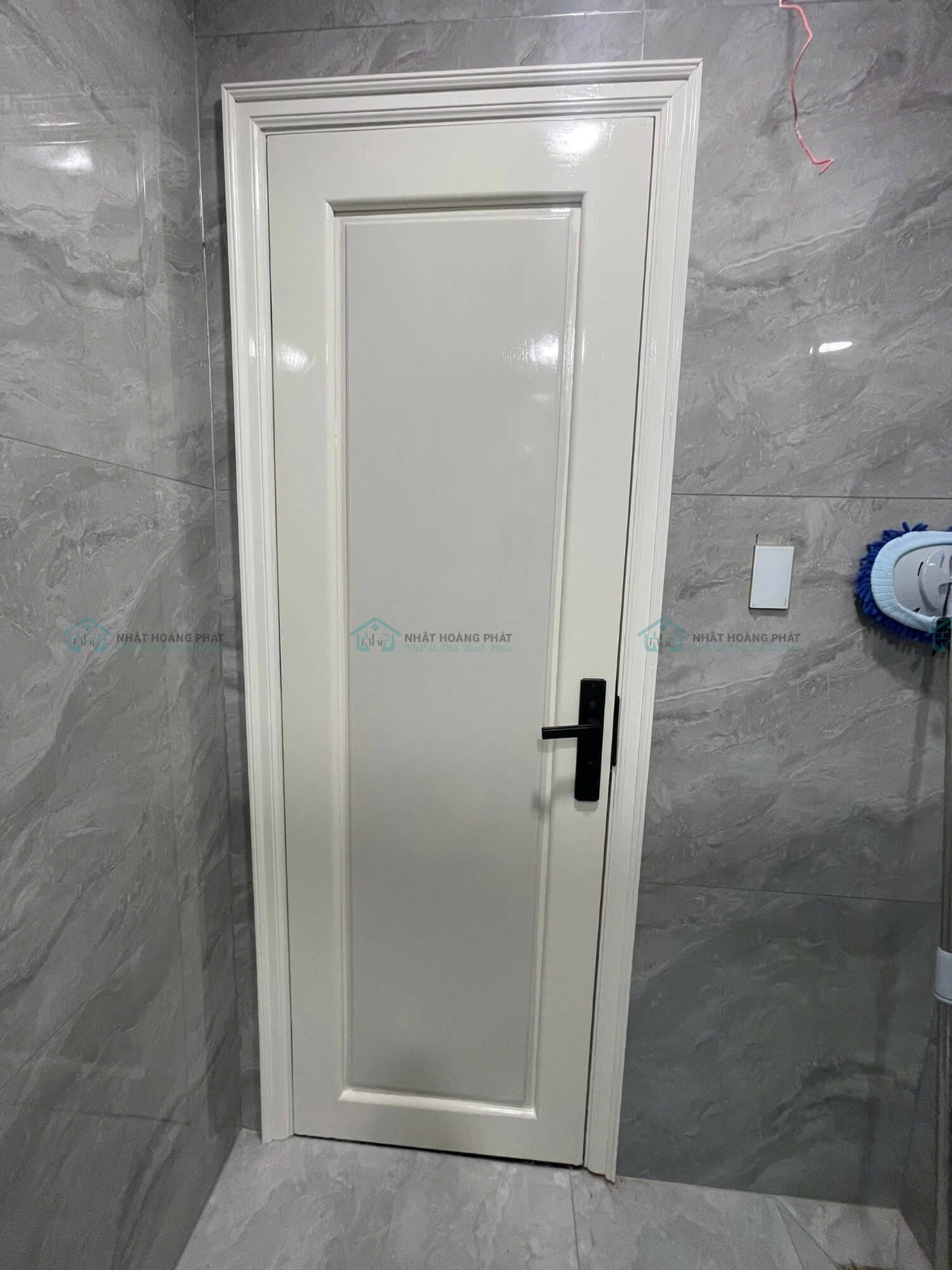 Cửa gỗ Sồi