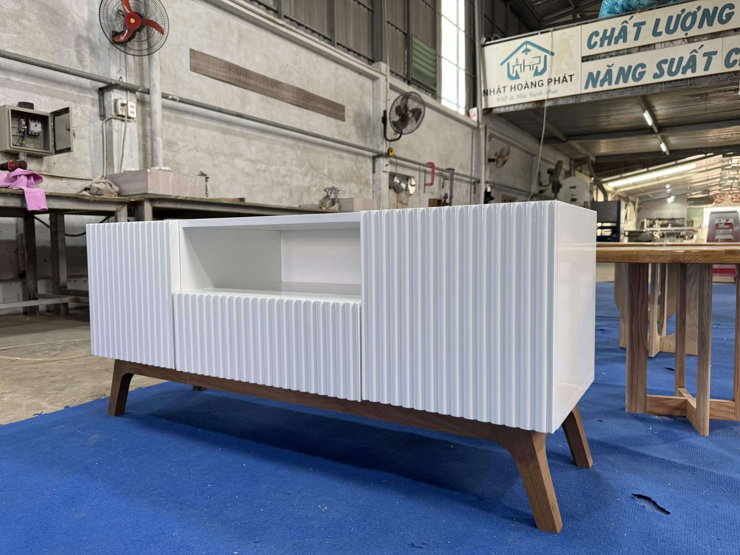 tủ console cánh gợn sóng